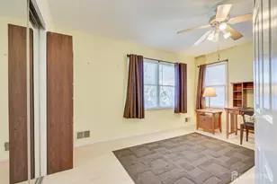 6 Mulberry Ln, Metuchen, NJ 08840 - Photo 16