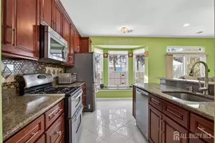 100 Ashford Dr, Plainsboro Township, NJ 08536 - Photo 10