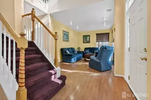 100 Ashford Dr, Plainsboro Township, NJ 08536 - Photo 4