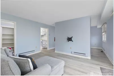 81 Dorset Lane #B, Monroe Township, NJ 08831 - Photo 2