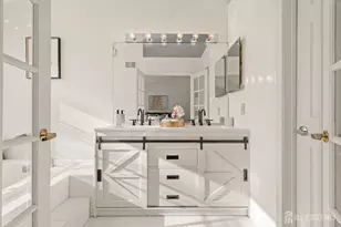 64 Coriander Dr, South Brunswick Township, NJ 08540 - Photo 18