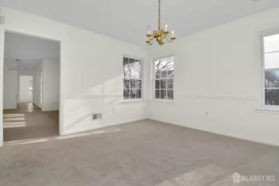 277 E Nighthawk Drive, Monroe Township, NJ 08831 - Photo 4