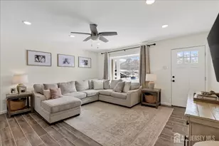 21 Throop Ave, Monroe Township, NJ 08831 - Photo 6