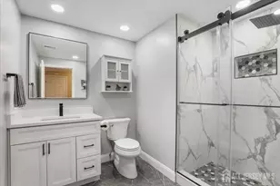 2 Red Oak Ct, Monroe Township, NJ 08831 - Photo 58