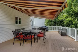 2 Red Oak Ct, Monroe Township, NJ 08831 - Photo 10