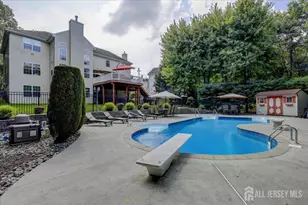 2 Red Oak Ct, Monroe Township, NJ 08831 - Photo 6