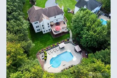 2 Red Oak Court, Monroe Township, NJ 08831 - Photo 2