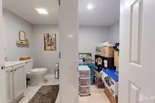 40 E Sherman St, Monroe Township, NJ 08831 - Photo 30