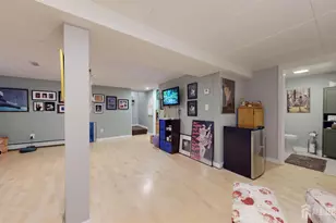 40 E Sherman St, Monroe Township, NJ 08831 - Photo 28