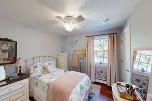 40 E Sherman St, Monroe Township, NJ 08831 - Photo 12