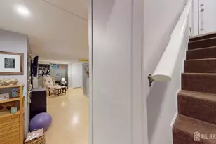 40 E Sherman St, Monroe Township, NJ 08831 - Photo 24