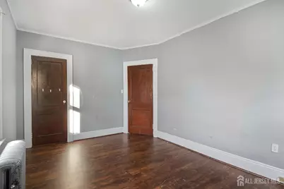 337 N Maple Avenue N, East Orange, NJ 07017 - Photo 14