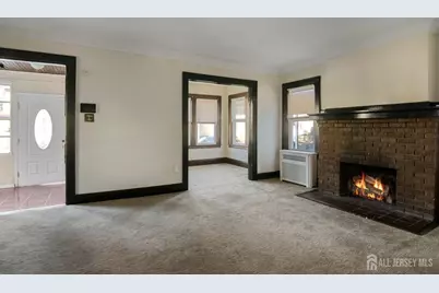337 N Maple Avenue N, East Orange, NJ 07017 - Photo 4