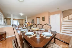 1 Cambridge Ct, East Brunswick Township, NJ 08816 - Photo 8