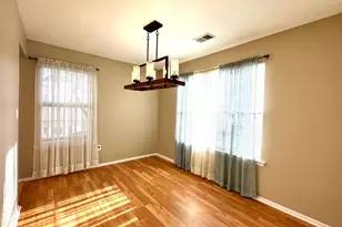 808 Cypress Ln, East Brunswick Township, NJ 08816 - Photo 10