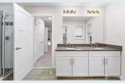 2 Gonzalez Drive, Old Bridge Township, NJ 08857 - Photo 28