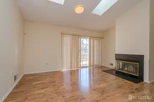 29 Amberly Ct, Franklin Township, NJ 08823 - Photo 8