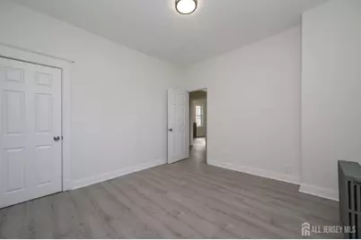 377 Delavan Street, New Brunswick, NJ 08901 - Photo 20