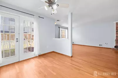 19 Covington Court, East Brunswick Township, NJ 08816 - Photo 6