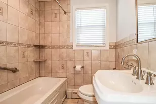 131 Fairfield Ave, Fords, NJ 08863 - Photo 12