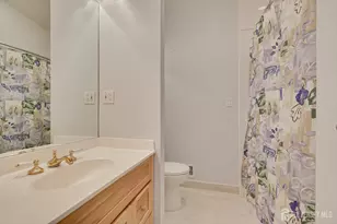 16 Peake Rd, Edison, NJ 08837 - Photo 24