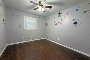 7 Joseph Ct, Old Bridge Township, NJ 08879 - Photo 6