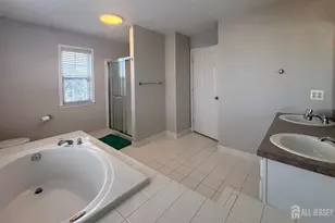 18 Seminole Ct, Monroe Township, NJ 08831 - Photo 30