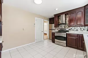 219 Plainfield Rd, Edison, NJ 08820 - Photo 8