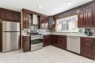 219 Plainfield Rd, Edison, NJ 08820 - Photo 10