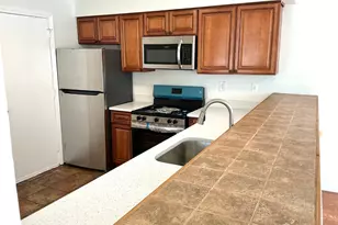 246 Hyde Park Rd, Franklin Township, NJ 08873 - Photo 8