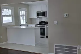 22 Robin Pl, Sayreville, NJ 08859 - Photo 8