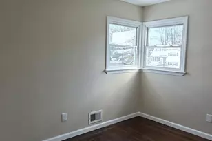 22 Robin Pl, Sayreville, NJ 08859 - Photo 16