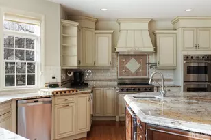 1 Hayduk Dr, Edison, NJ 08820 - Photo 16