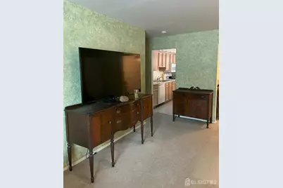 5 York Drive #5A, Edison, NJ 08817 - Photo 4