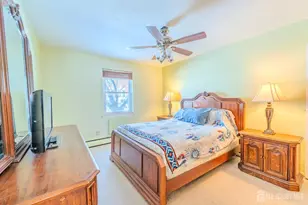 6 York Dr, Edison, NJ 08817 - Photo 14