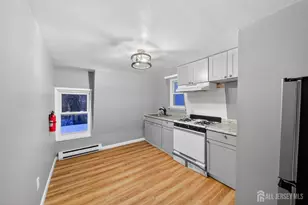 194 High St, Perth Amboy, NJ 08861 - Photo 6