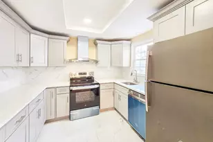 220C Manchester Ln, Monroe Township, NJ 08831 - Photo 12