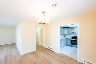 220C Manchester Ln, Monroe Township, NJ 08831 - Photo 10
