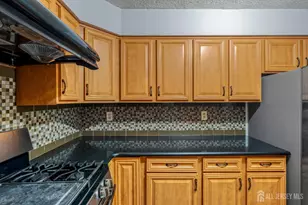 99 Thoreau Dr, Plainsboro Township, NJ 08536 - Photo 26