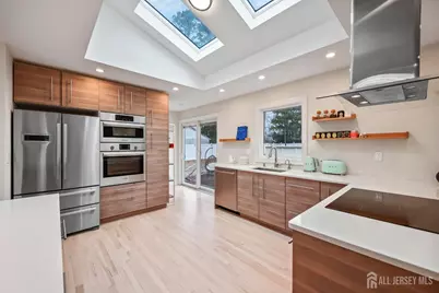 25 Maple St, Spotswood, NJ 08884 - Photo 16