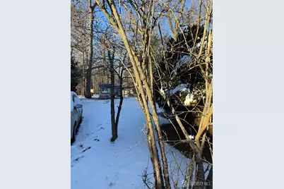 75 Mayberry Avenue, Monroe Township, NJ 08831 - Photo 6