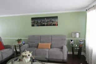 67 Amherst Ln, Monroe Township, NJ 08831 - Photo 4