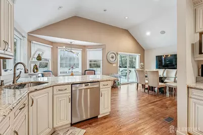 42 Colburn Road, East Brunswick Township, NJ 08816 - Photo 18