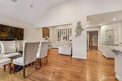 42 Colburn Road, East Brunswick Township, NJ 08816 - Photo 10