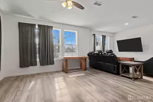 228 Park Ln, Dunellen, NJ 08812 - Photo 10