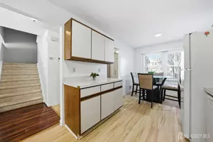 99 Woodmere Dr, Sayreville, NJ 08859 - Photo 22