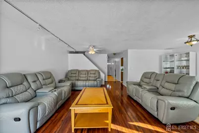 99 Woodmere Drive, Sayreville, NJ 08859 - Photo 12