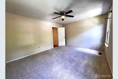 4 Pond View Drive, Plainsboro Township, NJ 08536 - Photo 20