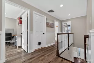 47 E Sedgwick St, Monroe Township, NJ 08831 - Photo 18