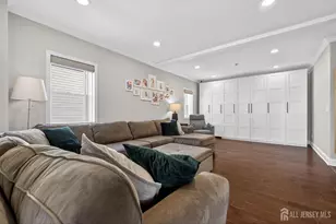 47 E Sedgwick St, Monroe Township, NJ 08831 - Photo 12